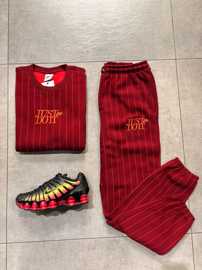 Nike TUTA completa Bordeaux