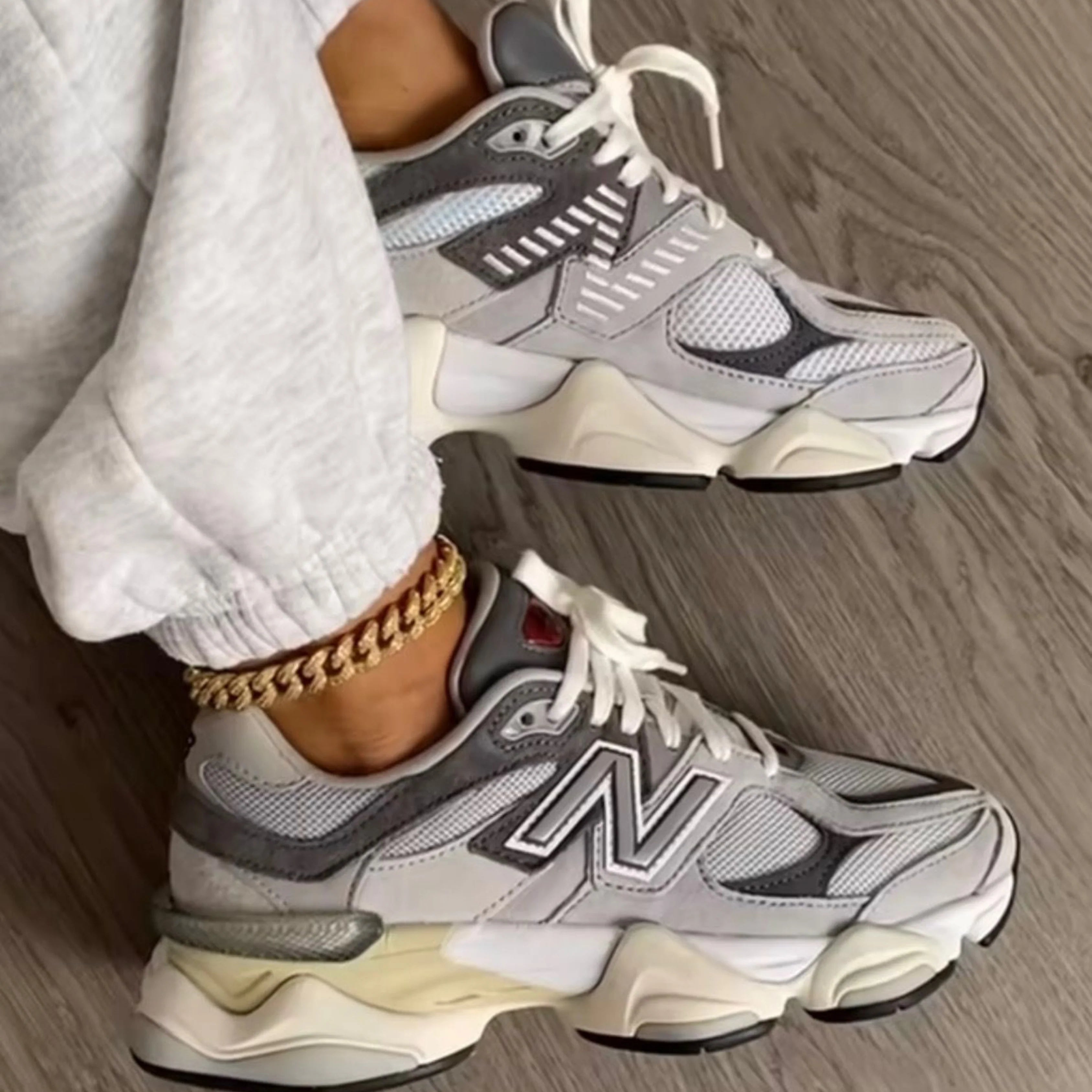 New Balance 9060 rain cloud grey (COD39)