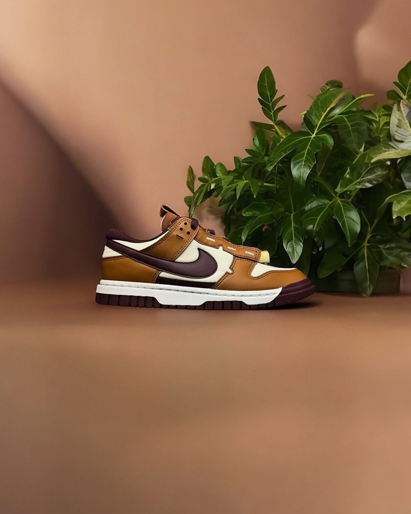 Nike Dunk Low Jumbo Light British Tan (COD73N2)