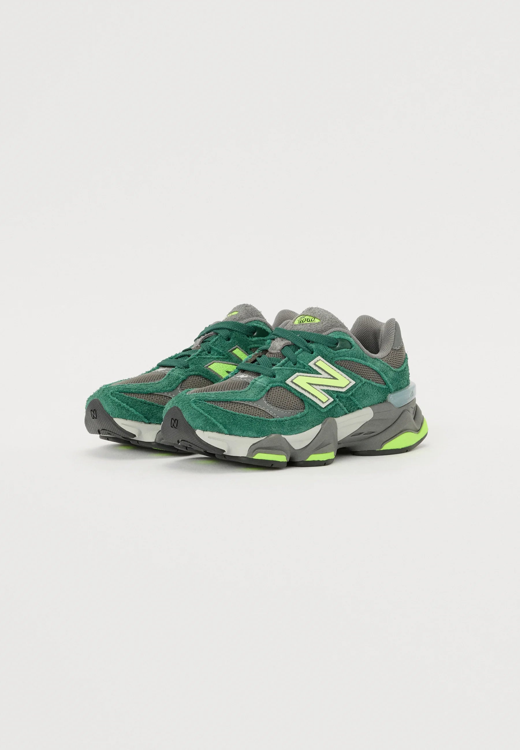 New Balance 9060 Green KIDS (COD69C)