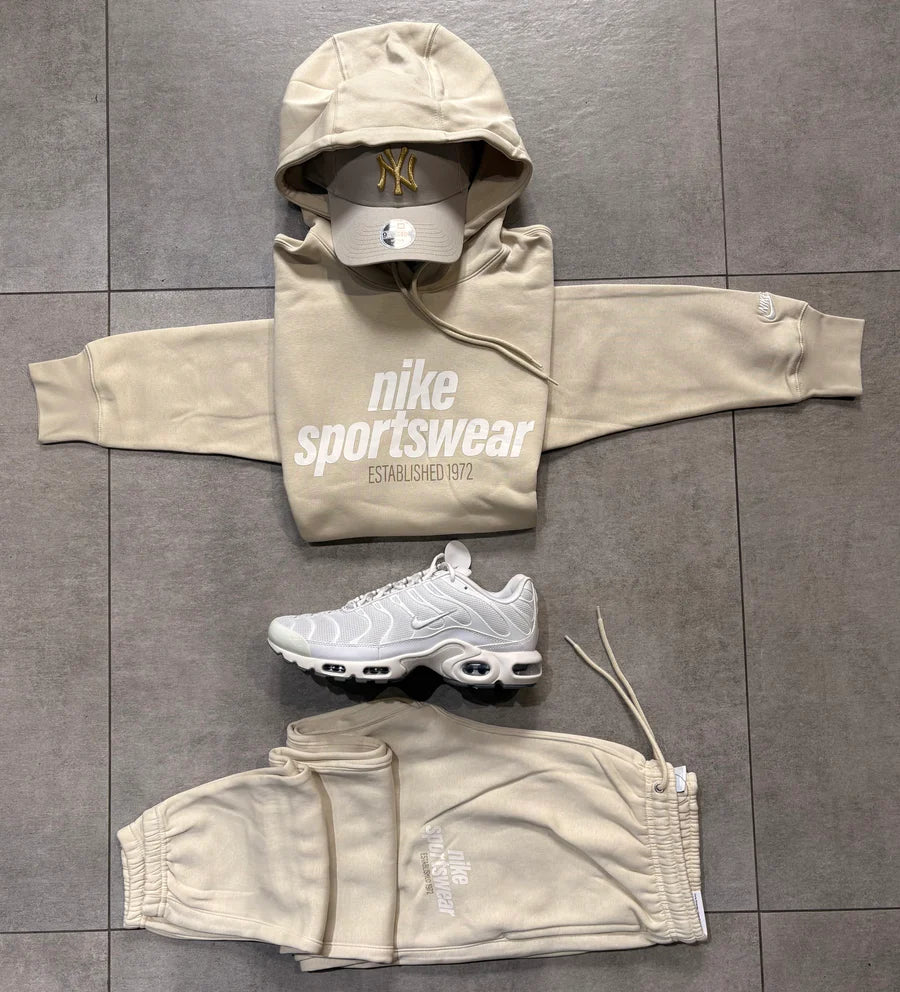 Nike TUTA completa con cappuccio Beige
