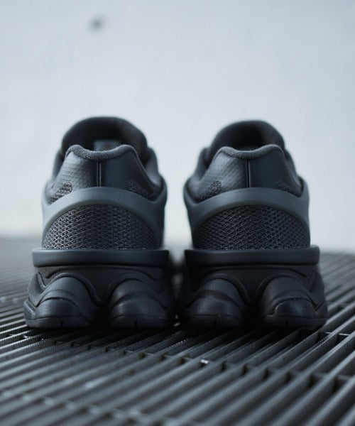 New Balance 9060 BLACK (COD40F3)