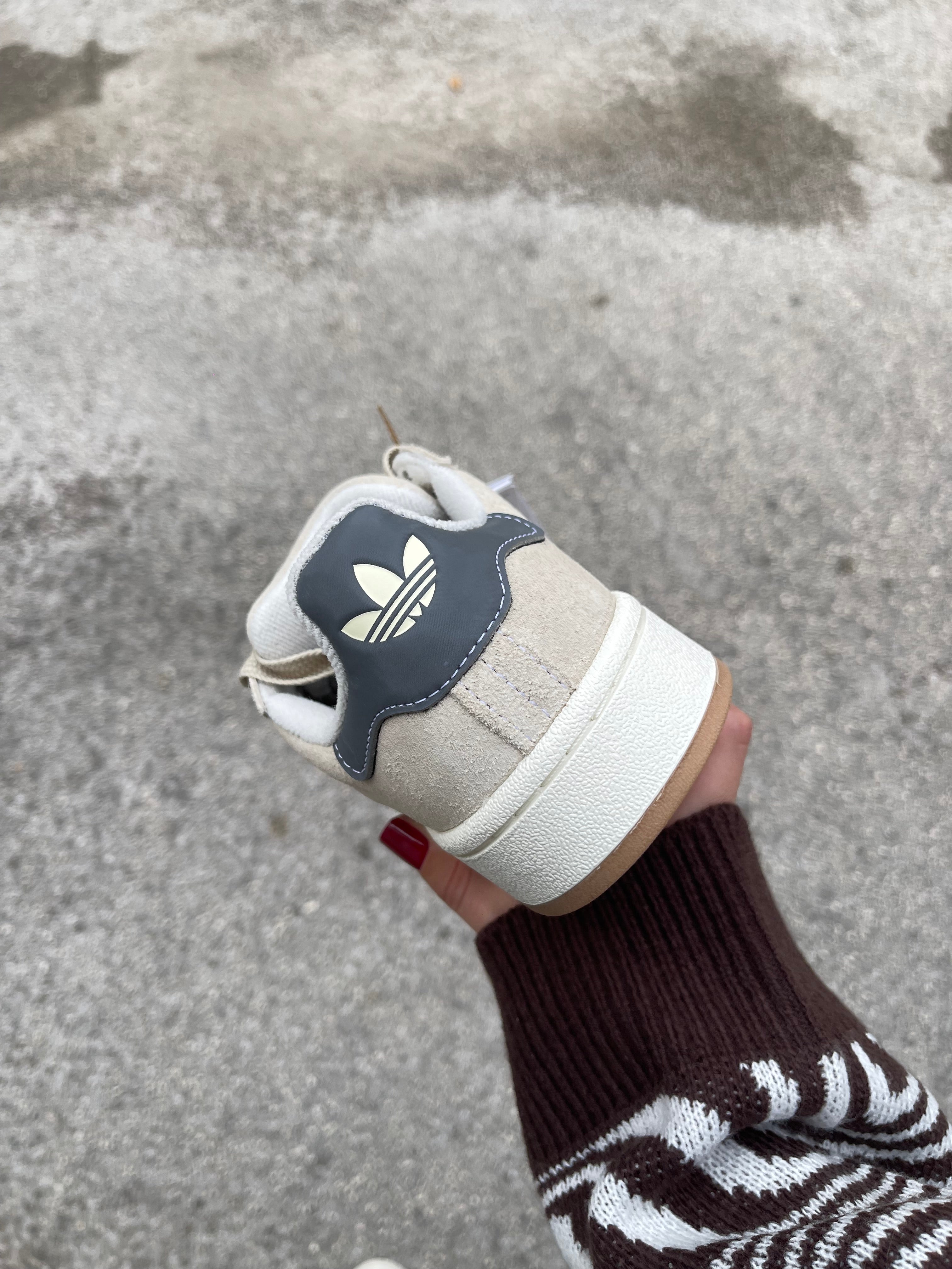 Adidas Originals Campus 00s W beige