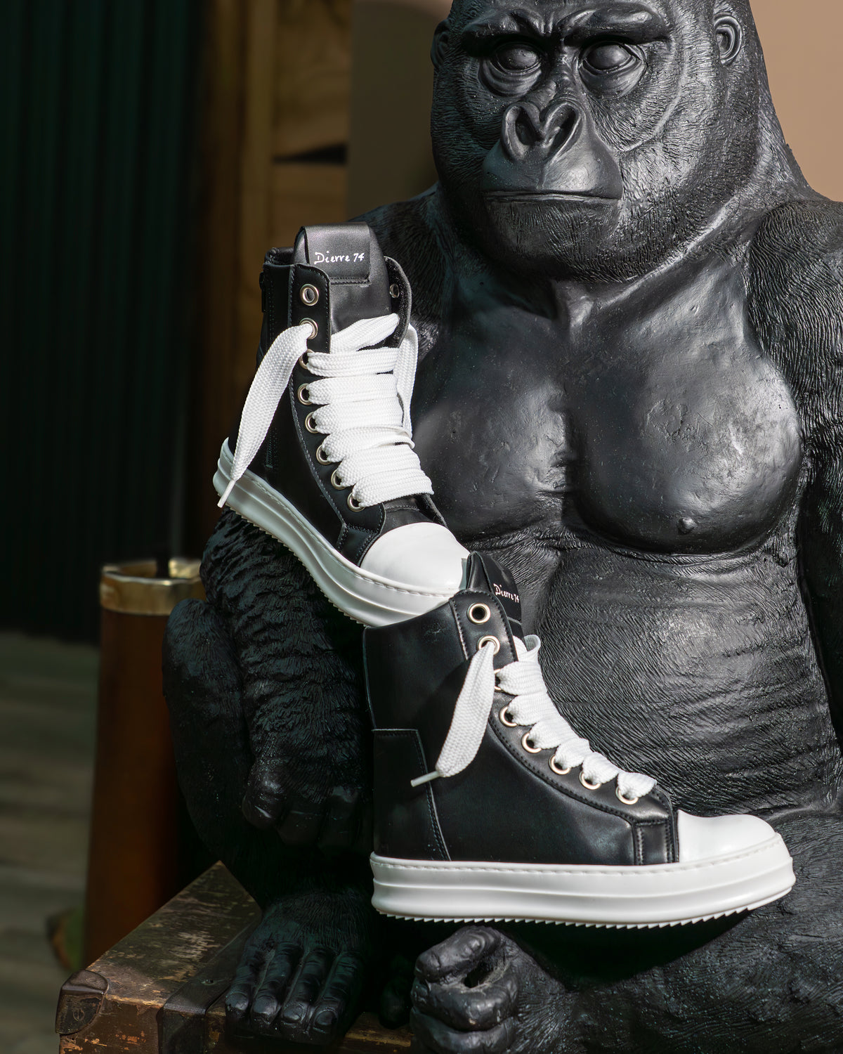 DR74 ARES 'BLACK'