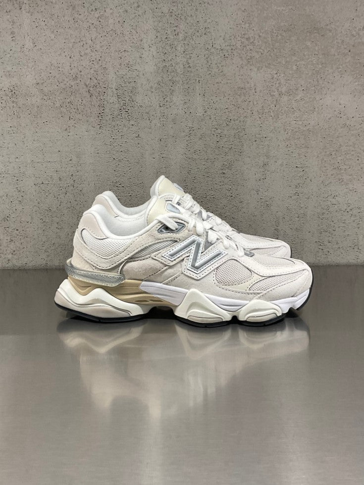 New Balance 9060 Sea Salt UNISEX (COD41B)