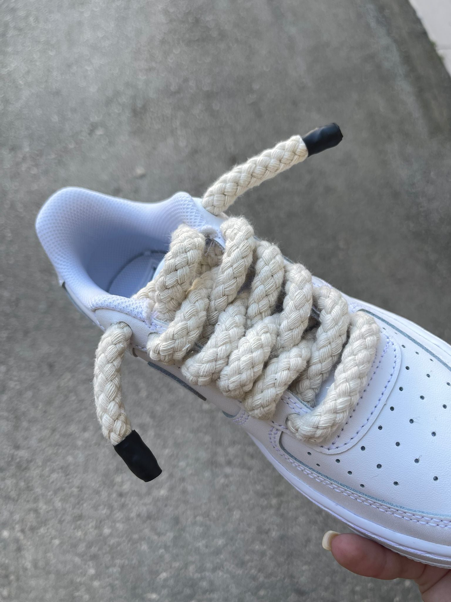 Nike Air Force 1 “Rope Laces” con corda beige