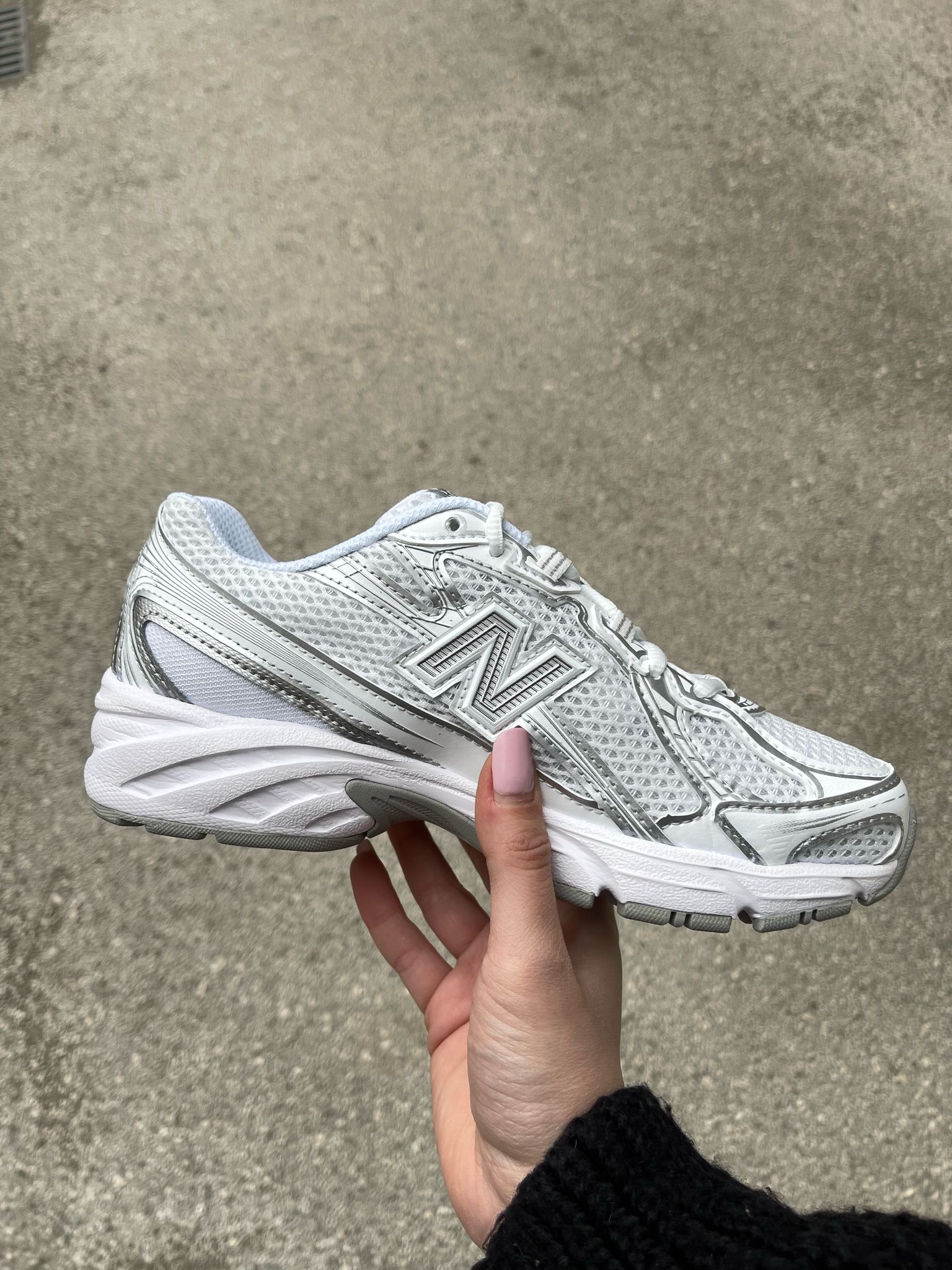 New Balance 740 "White Silver" Unisex (COD37A)