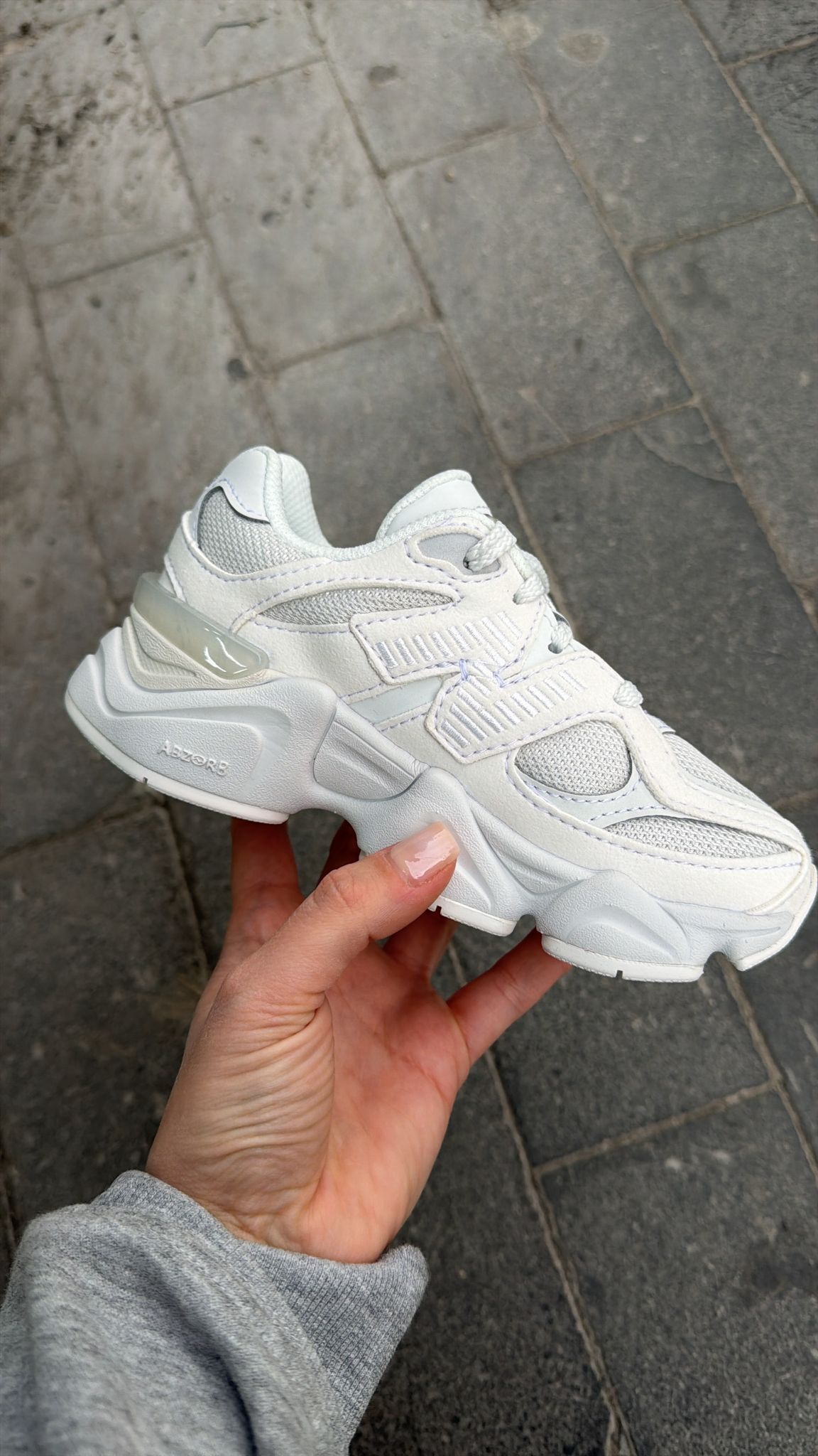New Balance 9060 KIDS (COD69B)