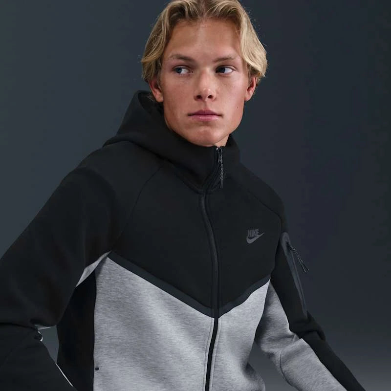Nike Tech Fleece completa con cappuccio Grey\Black