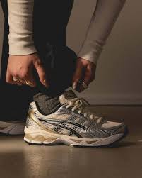Asics GEL-KAYANO 14 ''Birch Pure Silver'' (CODA1)