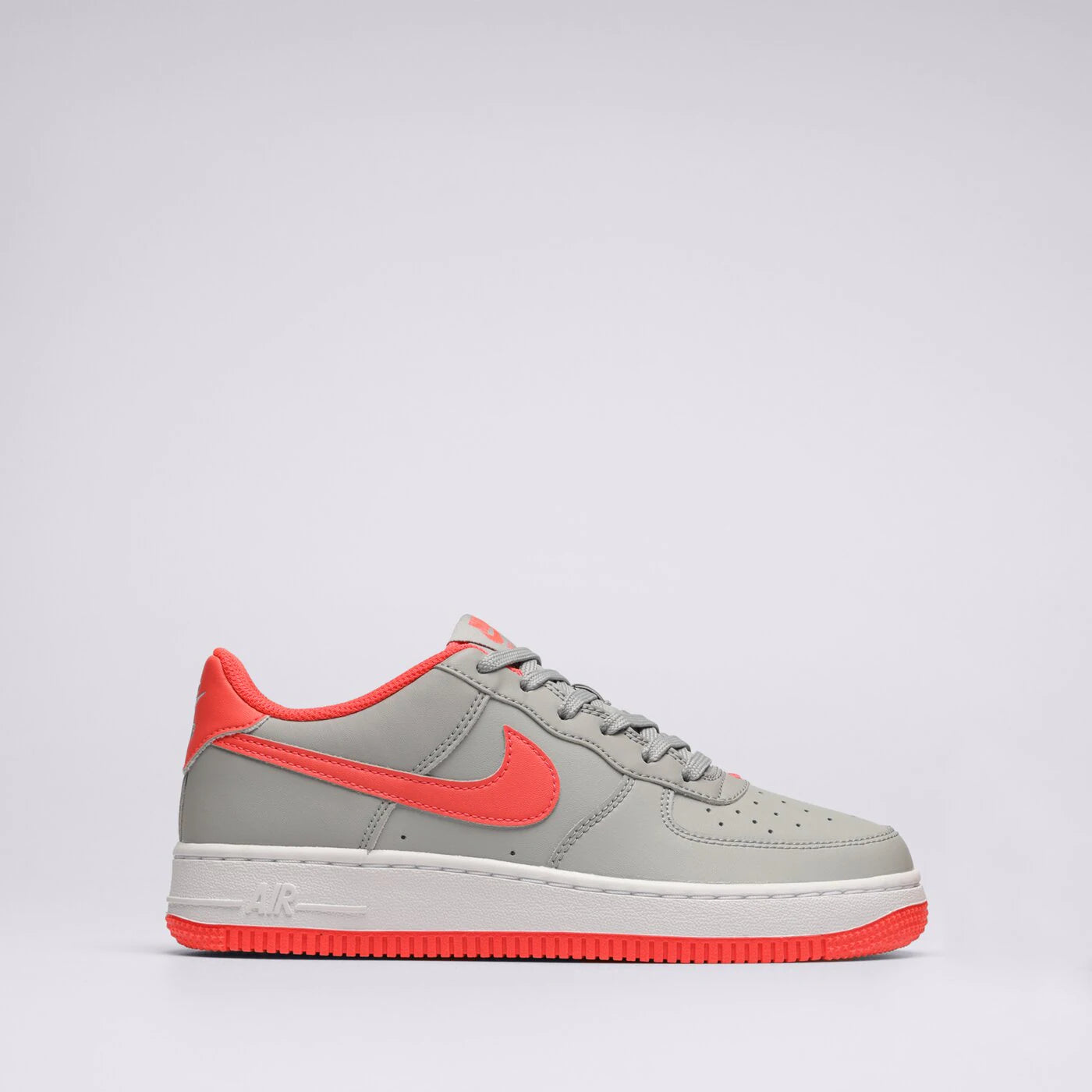 Nike Air Force 1 Low (GS) Light Smoke Bright Crimson COD2M4