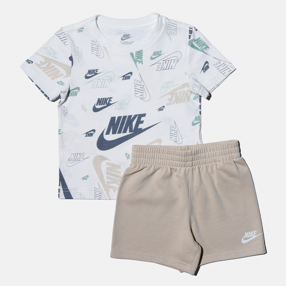 Nike Sportswear Set T-Shirt e Shorts