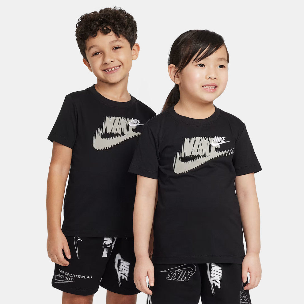 Nike Sportswear Set T-Shirt e Shorts Unisex