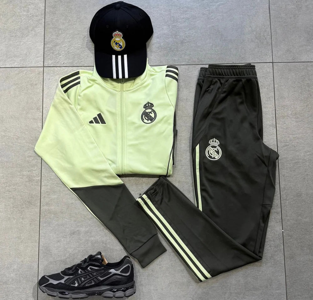 Adidas TUTA completa Real Madrid
