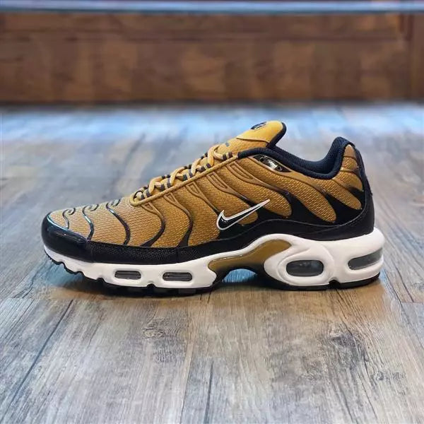 Nike Air Max Plus TN Gold