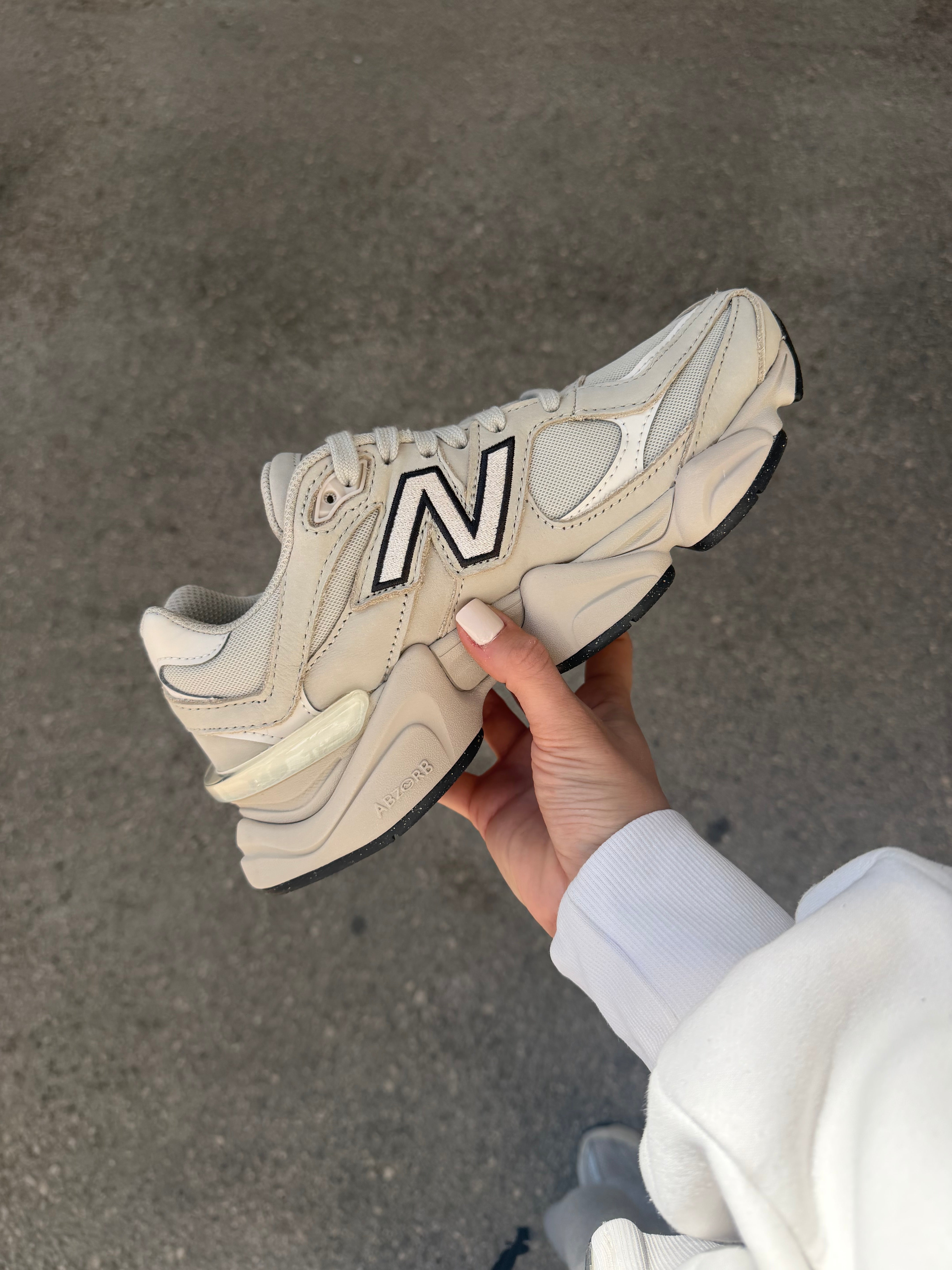 New Balance 9060 “Beige” (COD38H)