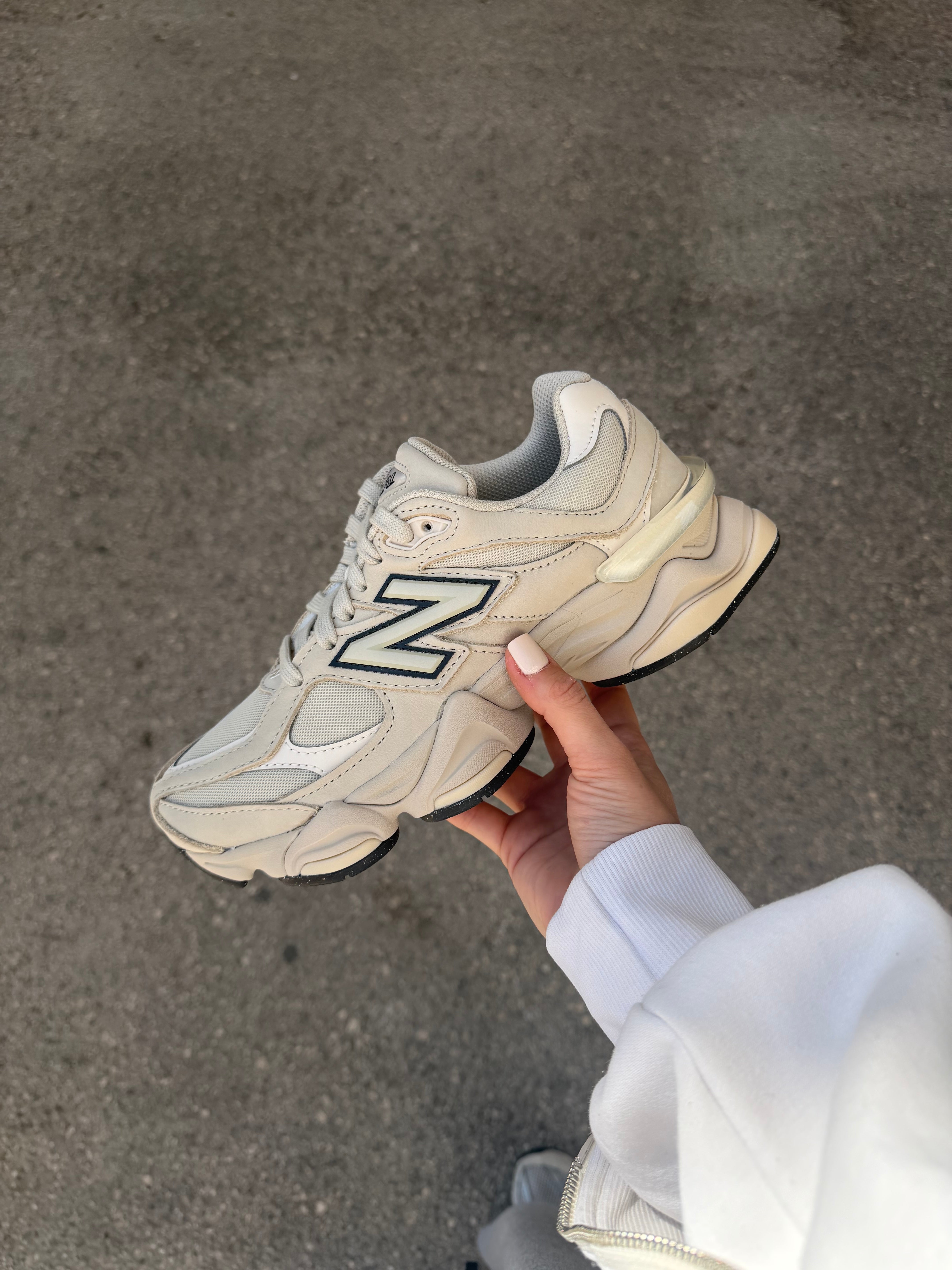 New Balance 9060 “Beige” (COD38H)