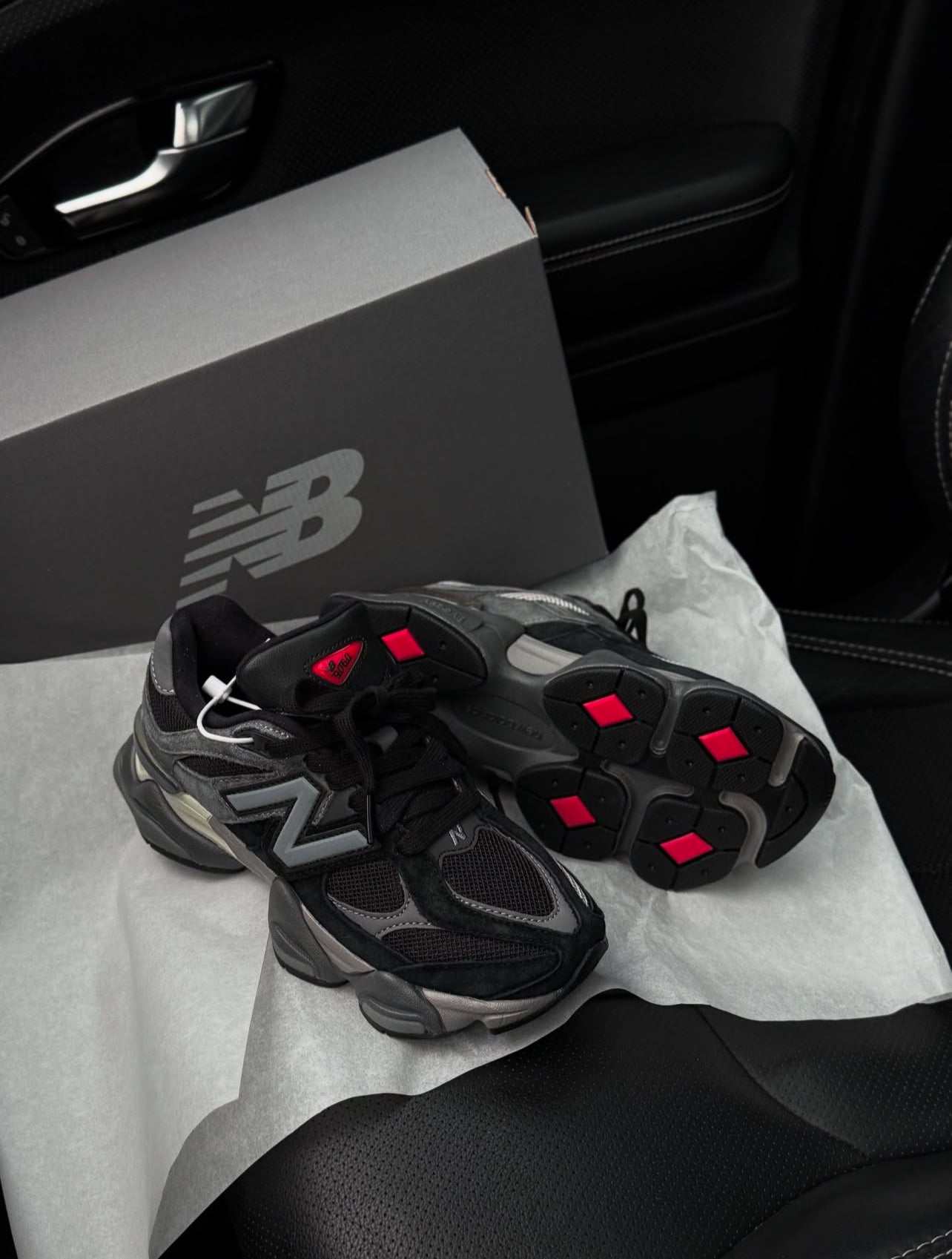 New Balance 9060 Black Castlerock (COD41)