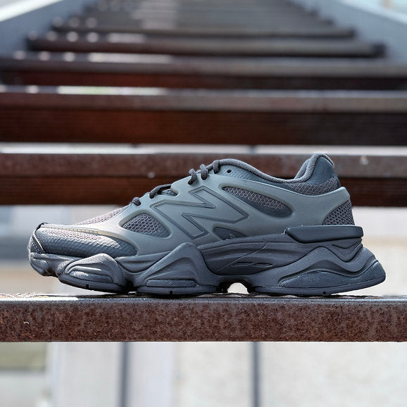 New Balance 9060 BLACK (COD40F3)