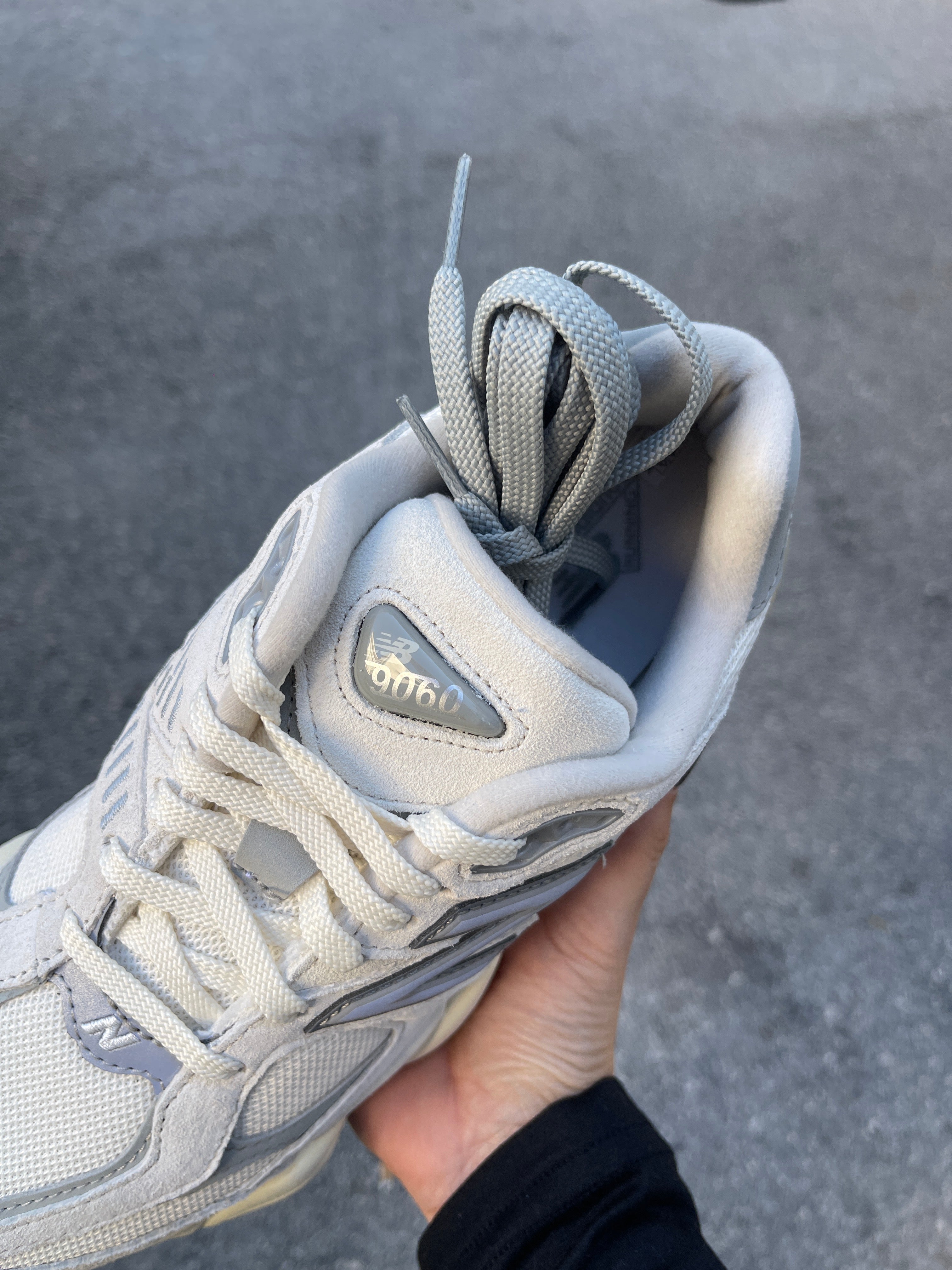 New Balance 9060 Sea Salt white (COD44)