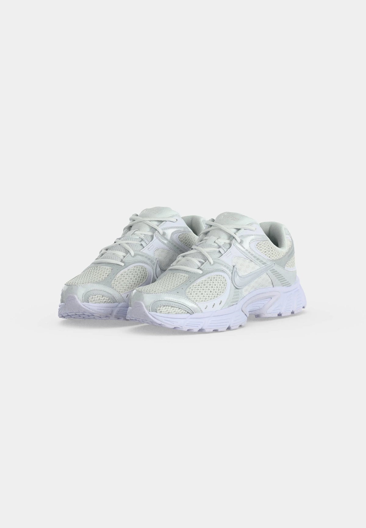 Nike Zoom Vomero 5 White (CODV7)