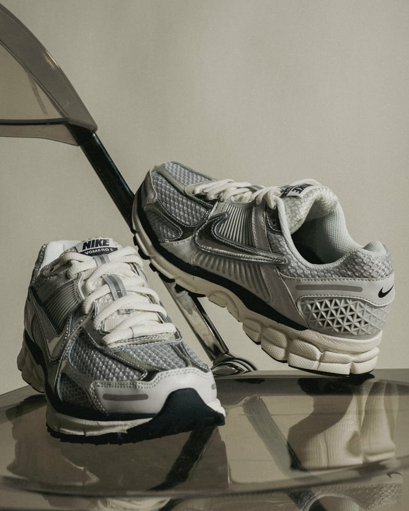 Nike Zoom Vomero 5 (CODV1)