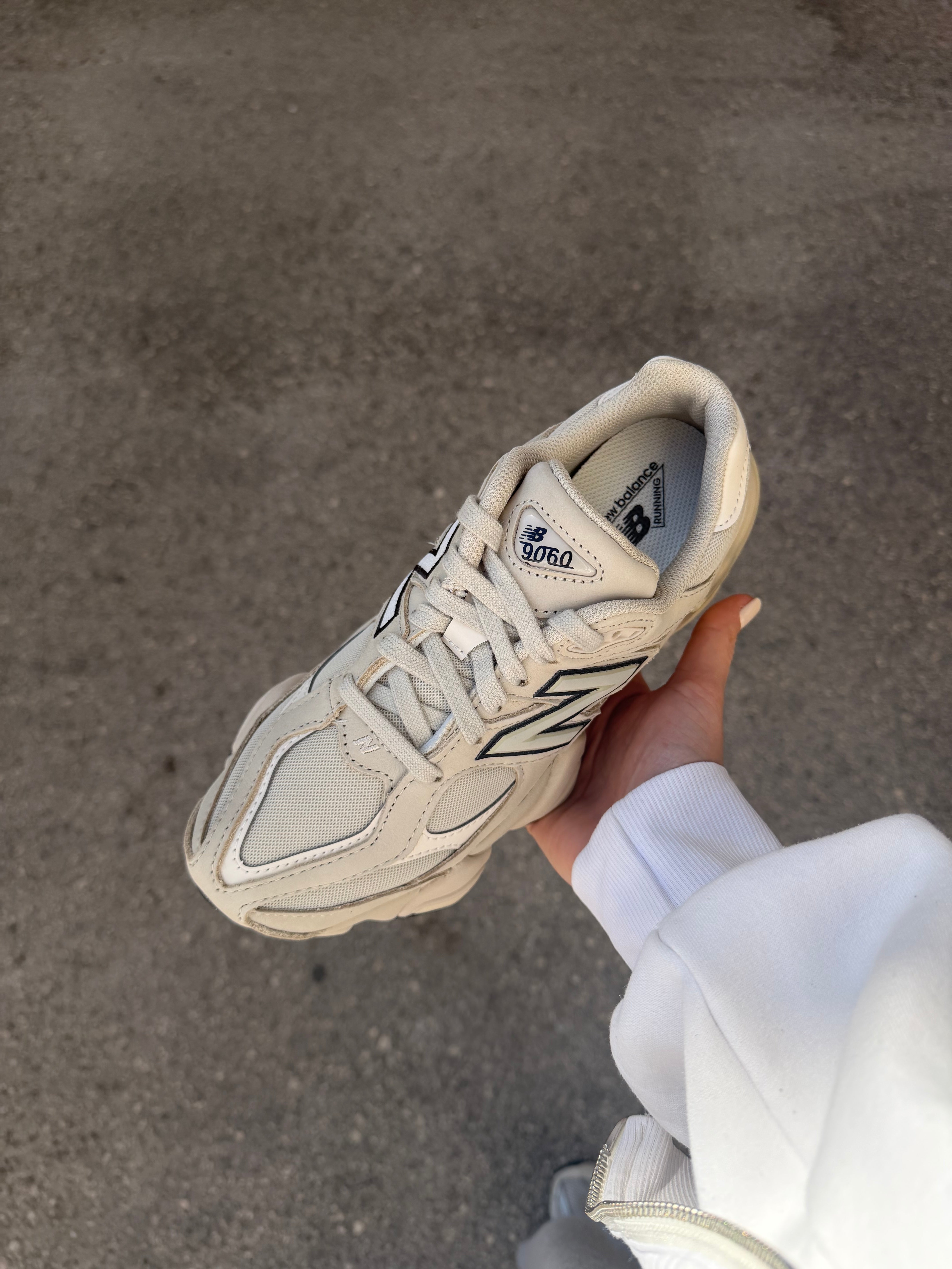 New Balance 9060 “Beige” (COD38H)