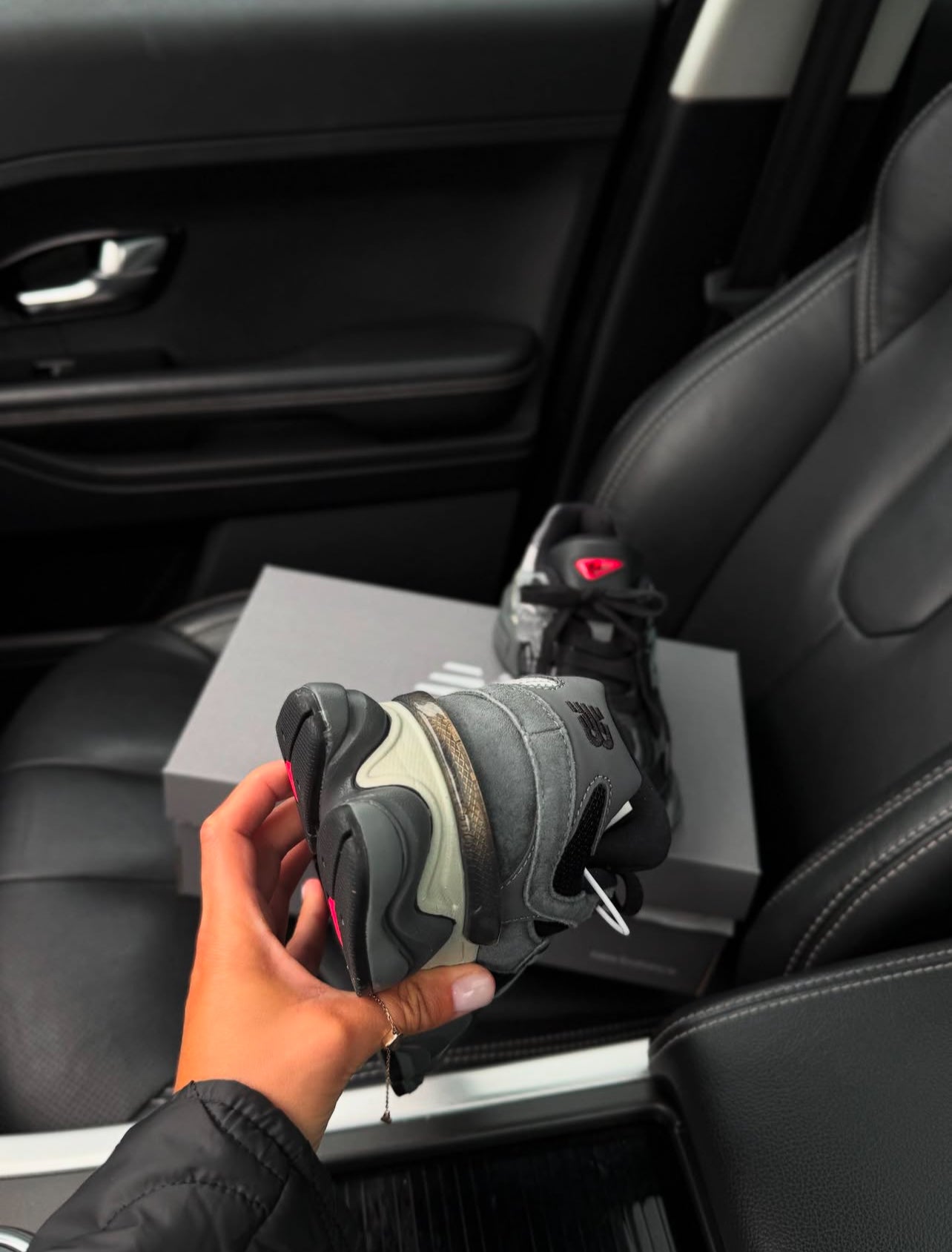 New Balance 9060 Black Castlerock (COD41)