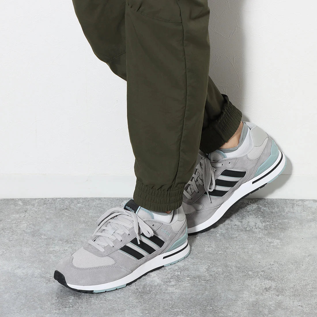 ADIDAS HP6113 RUN 80s GRIGIO SPORT