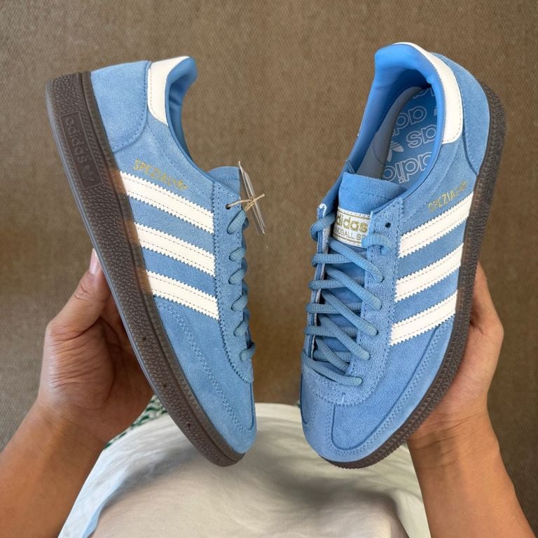 Adidas Spezial in camoscio azzurro