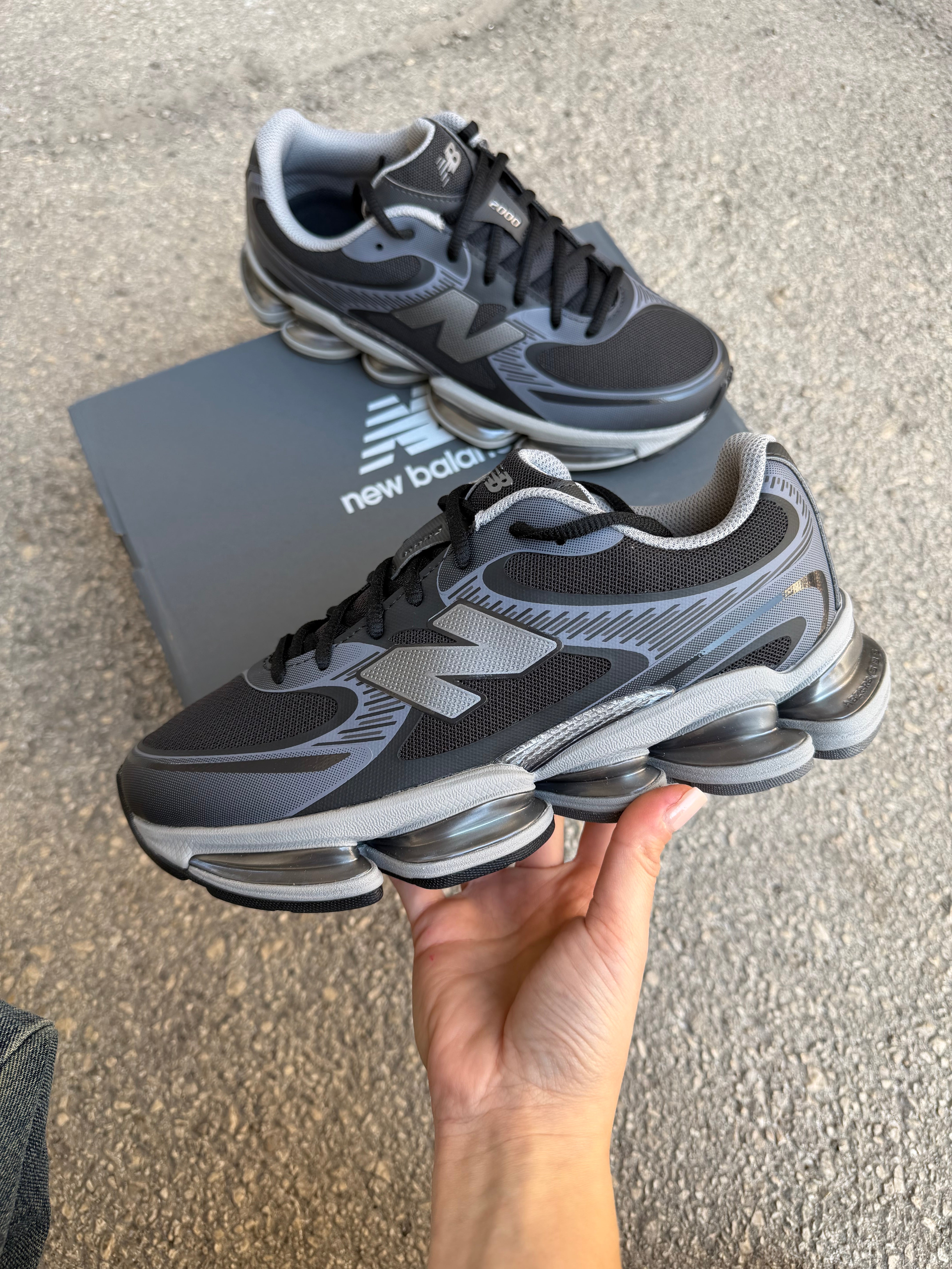 New Balance 2000 Black Edition (COD50A)