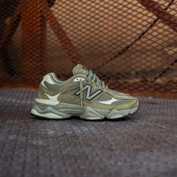 New Balance 9060 Dark Olivine (COD40F)