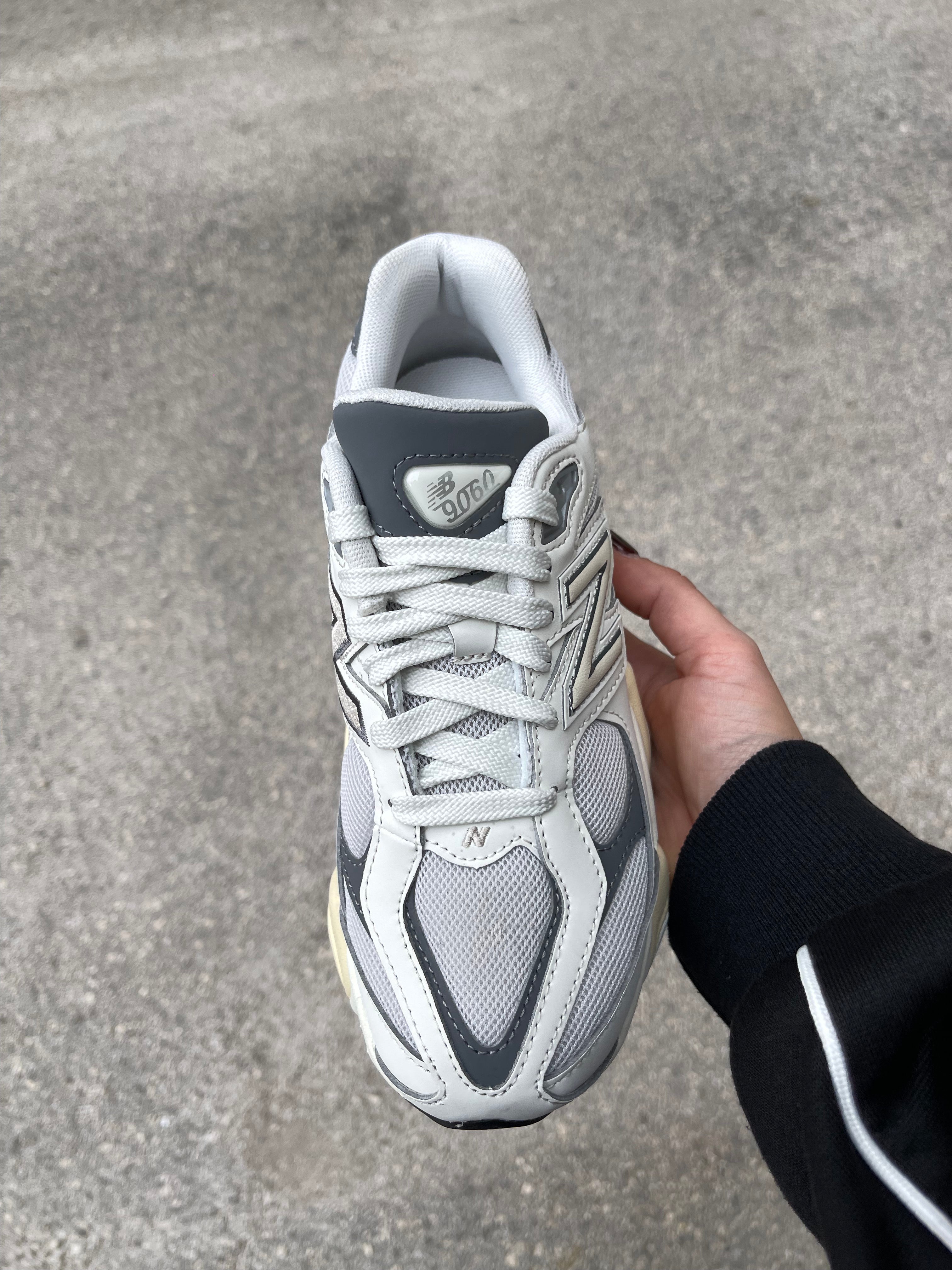 New Balance 9060 Grey Ice🧊 (COD45)