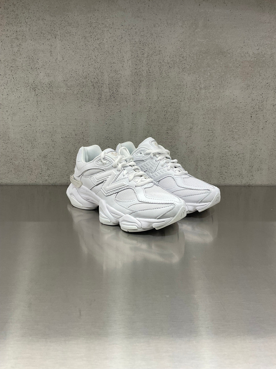 New Balance 9060 White\Bianco (COD39A)