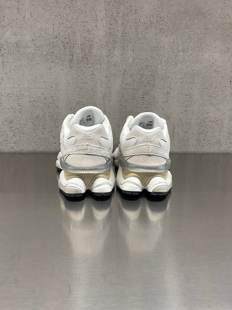 New Balance 9060 Sea Salt UNISEX (COD41B)