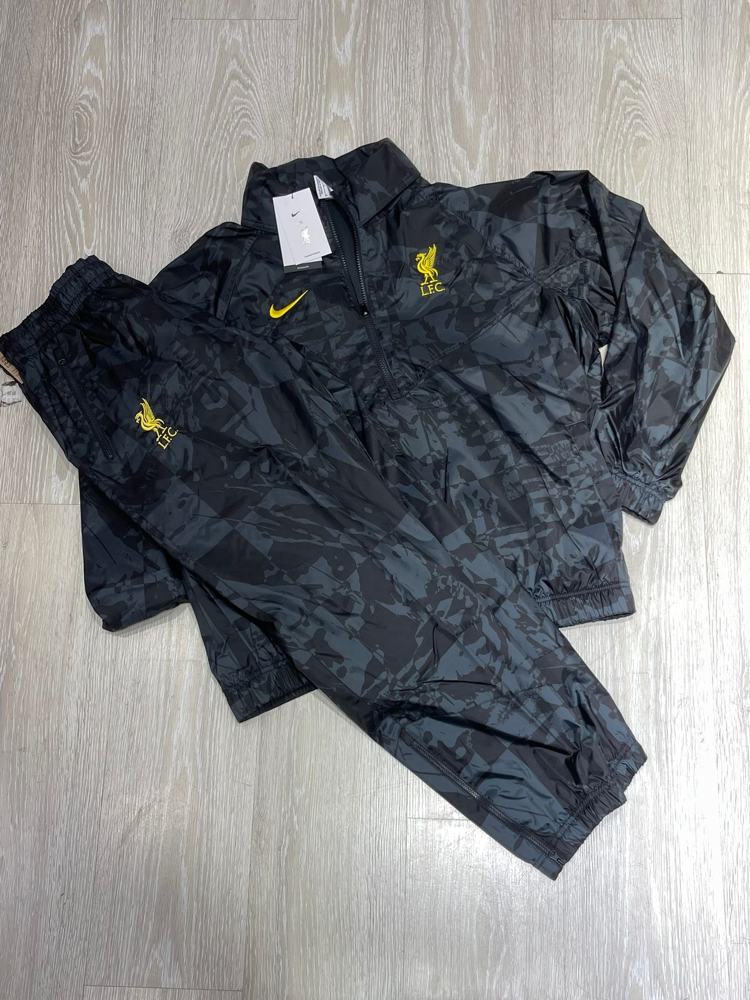 Nike Performance Liverpool FC SUIT