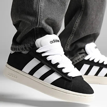 Adidas Court (COD19D)
