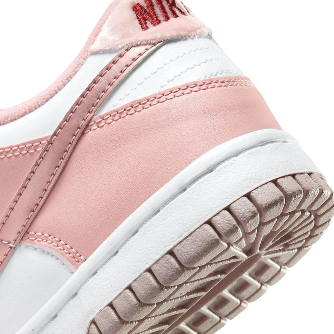 Nike Dunk Low Pink Velvet (GS) COD71A