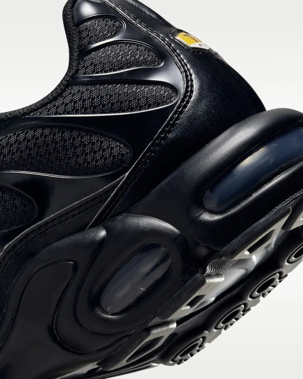 Nike Air Max Plus Black (Cod-41B1)