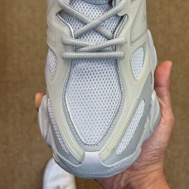 New Balance 9060 "Concrete" (COD38D)