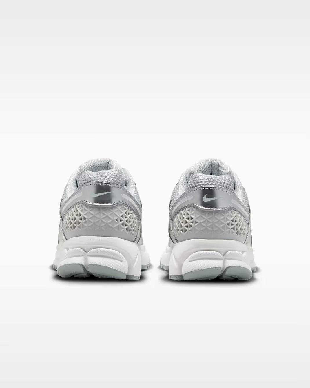 Nike Zoom Vomero 5 (COD-V6)