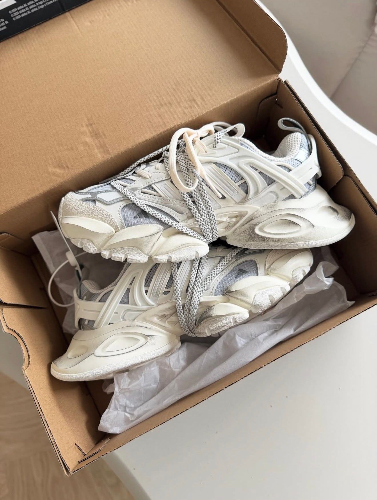 Adidas XLG Runner Deluxe Sail Grey (COD42A)