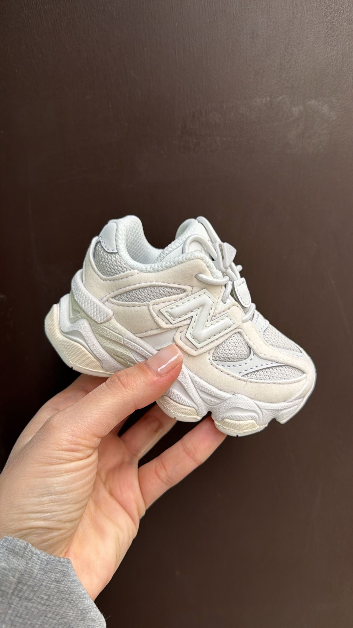 New Balance 9060 Unisex Infant (COD33D2)