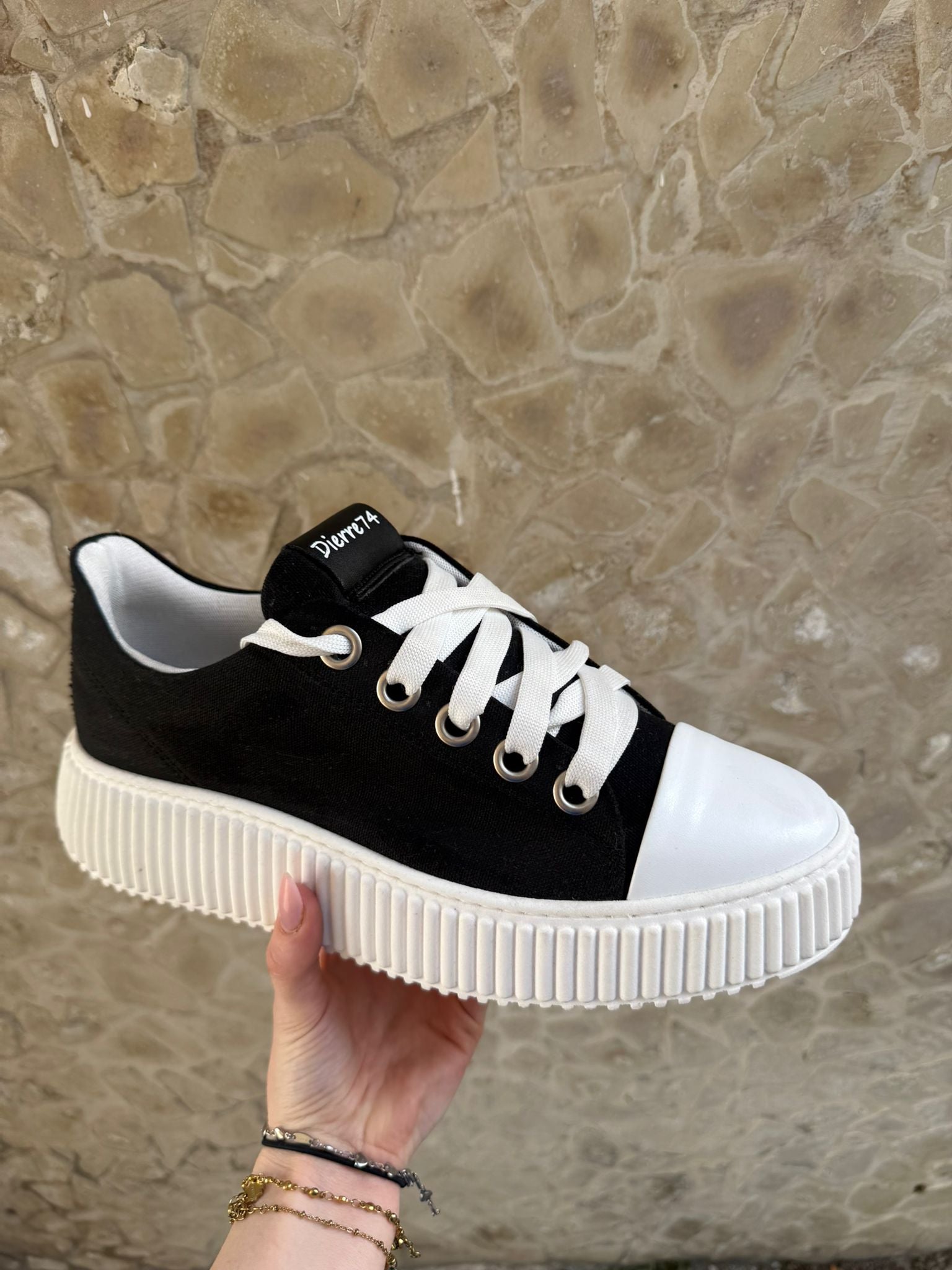 DR74 (COD17A)