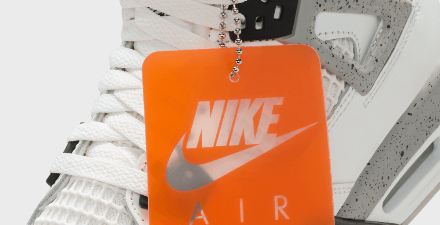 Air Jordan 4 Retro “White Cement”