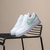 Nike Air Force 1  ’07 ‘White Green Glow’