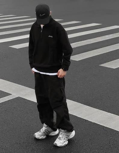 Adidas XLG Runner Deluxe (COD42)
