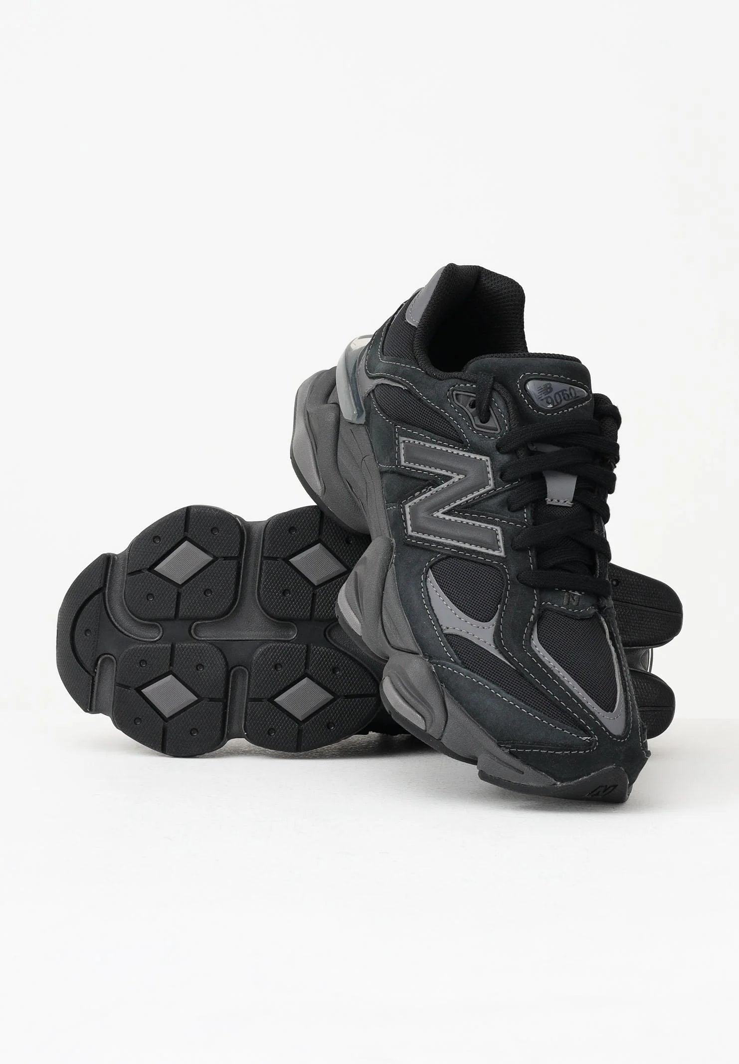 New Balance 9060 “Black Cat II” (COD40F3A)