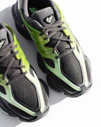 New Balance 9060 'Alpin Green' (COD40F4)