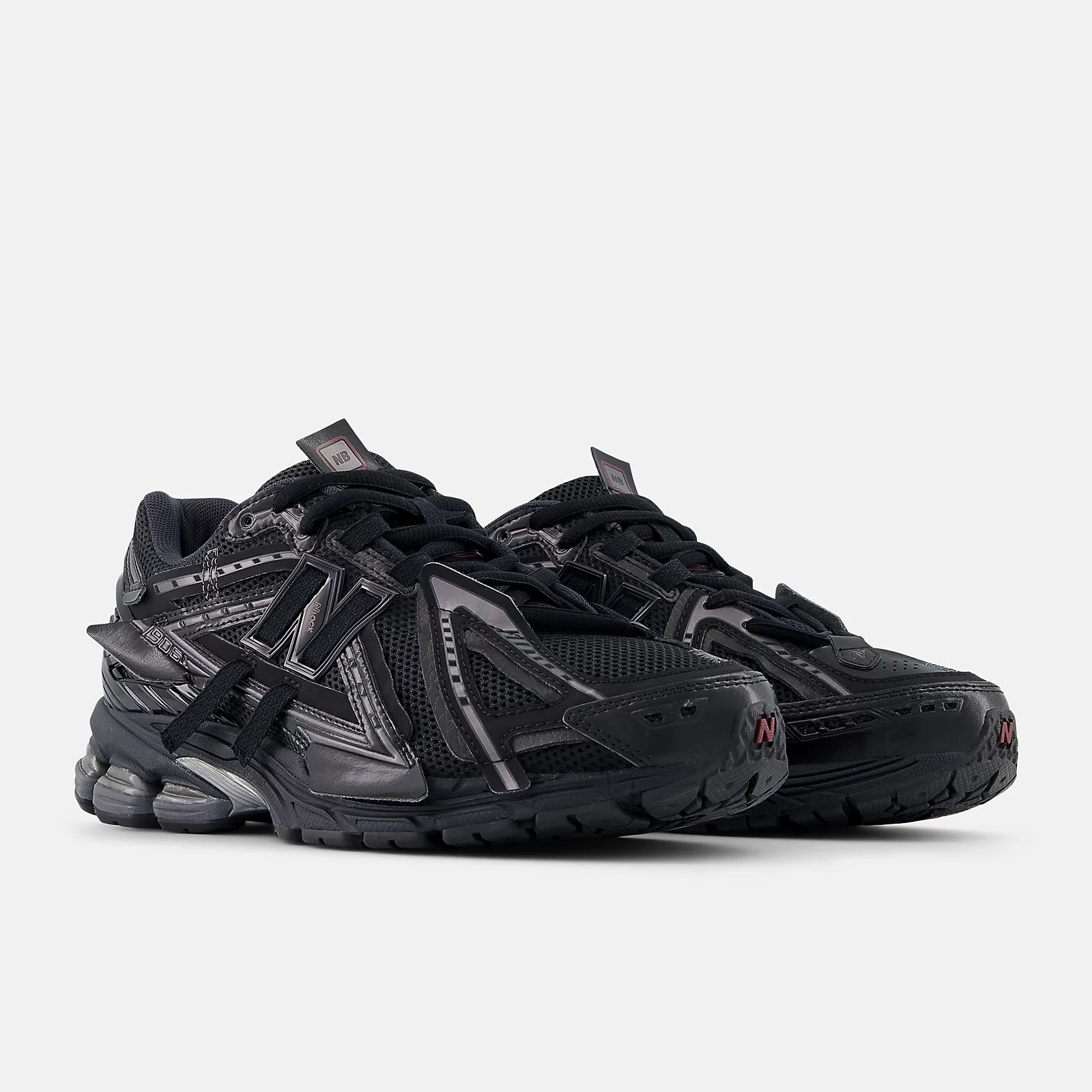 New Balance 1906 Black Phantom \ Metallic Silver